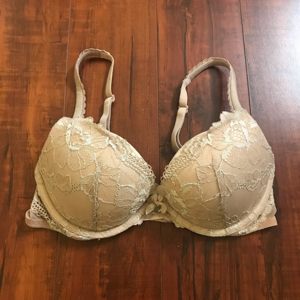 Victoria’s Secret Body lace push up